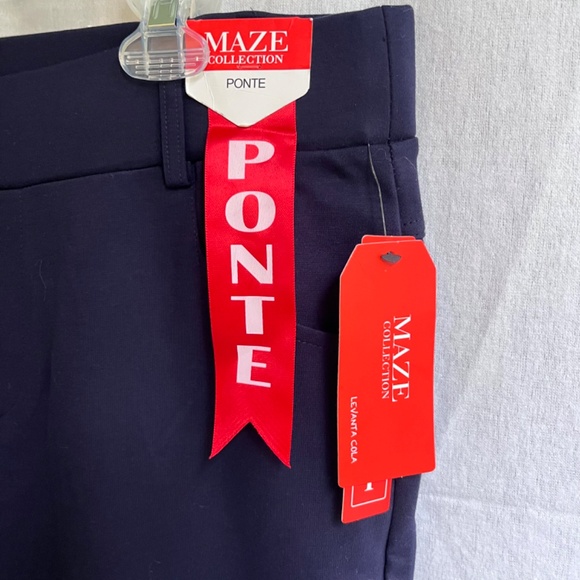 Maze Collection Pull On Bootcut Pants Women's XL Navy Blue Stretch Waistband - Picture 4 of 8